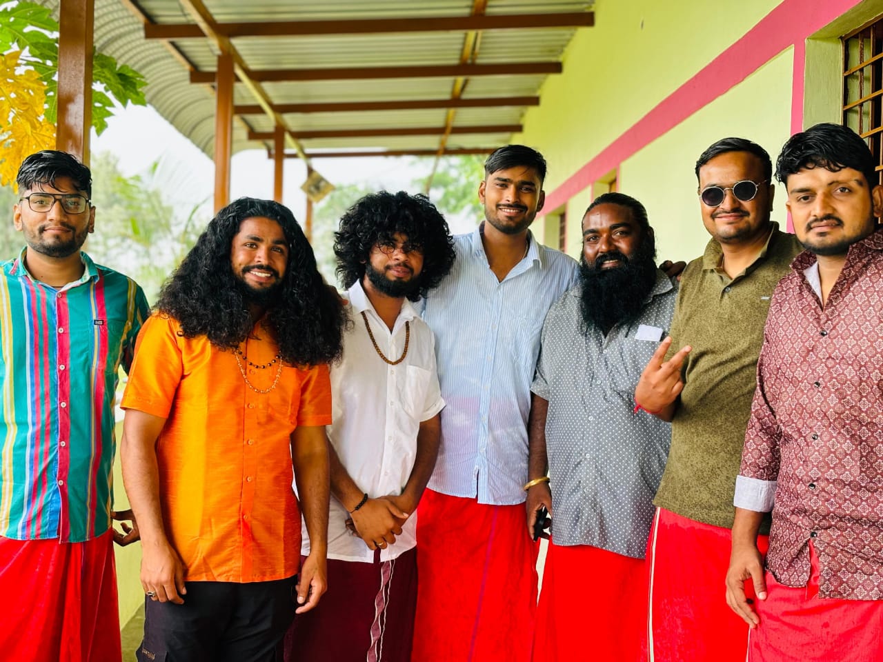 ADIVASI KARNATAKA HAKKI PIKKI HAIR OIL
